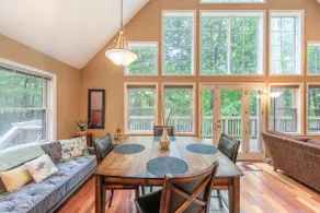 Bear Trail Chalet by Avantstay Retreat w/ Outdoor Living Deck & Fire Pit - Image 4