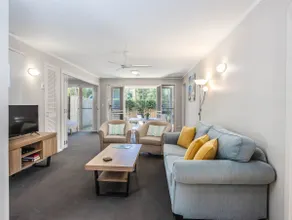 Ground Floor Garden Apartment - 2 Bed Apt - U2 - Image 4