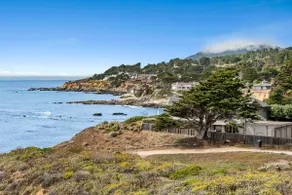 Oceanview Beach Home Walk to Beach Trails Food - Image 5