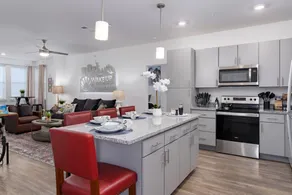 Lux 2 BR w/private 2 bath Mins to Oak Mtn St Park - Image 2