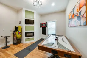 Near CU & Dtwn! Campbellsville Home w/ Game Room - Image 3