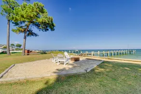 Beachy Maryland A-frame: Steps to Chesapeake Bay! - Image 2