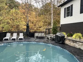 Heated Pool May 1st to October 31st Pickleball - Image 4