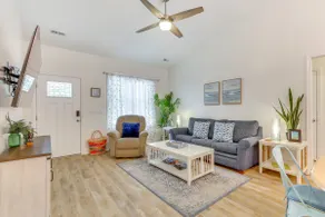 Serene Oak Island Home w/ Private Saltwater Pool! - Image 4