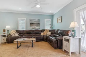 Family-friendly Pensacola Home < 1 Mi to Beach! - Image 5