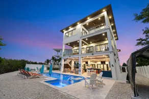 Luxury Seaside Escape ~ Heated Pool w Jacuzzi ~ Elevator ~ Dock ~ Scenic Views - Image 2