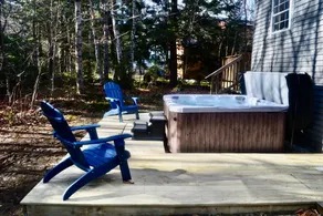 Spacious Chalet - PetFriendly/HotTub/Firepit/GameR - Image 2