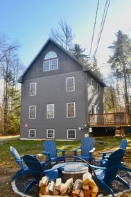 Spacious Chalet - PetFriendly/HotTub/Firepit/GameR - Image 3