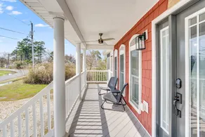Carriage House by Seaside Vacations & Sales - Image 4
