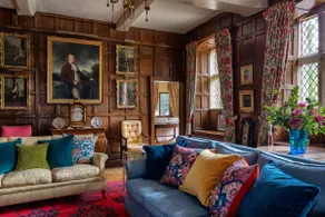 Pentrehobyn Hall sleeps 18 - Image 5