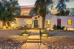Historic Lux Retreat | Pool, Spa + 6 En-Suite Beds - Image 2
