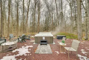 Pocono Pines Home w/ Private Hot Tub! - Image 2