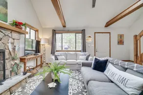 Pocono Pines Home w/ Private Hot Tub! - Image 4