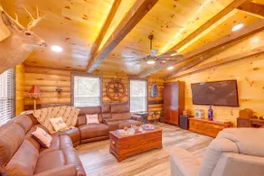 Pet-Friendly Chattanooga Cabin w/ Hot Tub & Kayaks - Image 2
