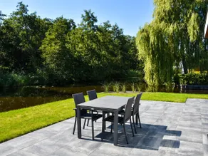 Luxury Waterfront Escape - Image 5