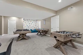 Fun House w/ HotTub| Theatre | Gameroom| Sleeps 16 - Image 2