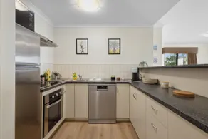 Well-kept Apartment in Northbridge - Image 4