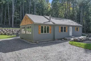 Luxury Cabin Sleeps 4 to 7 - mins to Lake George - Image 5