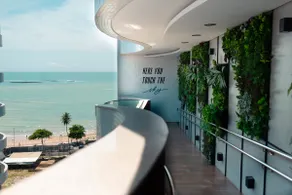 Feel the Sea Breeze: TOP Studio in Jatiúca! - Image 4