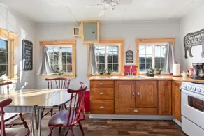 Historic Rockaway Beach Cottage - Image 2