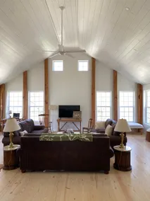 Large Farmhouse- perfect for families - Image 4