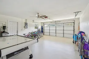 Bikes, Yard & Fire Pit at Upscale Lecanto Home! - Image 5