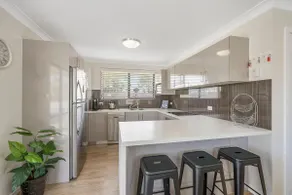 Bridgeview - Image 4
