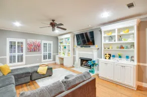 Welcoming Brandon Home w/ Pool & Screened-in Deck - Image 4