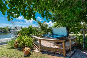 Summer Retreat-Outdoor Spa-Billiard Room-Putting G - Image 2