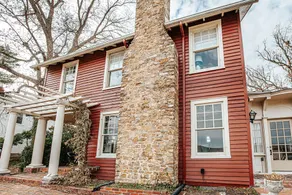 The Cardinal House: Historic Home on Tree Streets - Image 5
