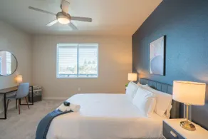 Near TPC & DT Tempe | Pool,Gym,Balcony,W/D,Parking - Image 4