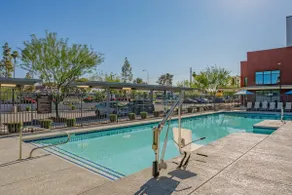 Near TPC & DT Tempe | Pool,Gym,Balcony,W/D,Parking - Image 2