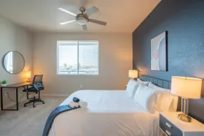 Prime Spot Apt with Pool Gym Balcony WD Parking - Image 4
