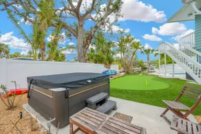 Waterfront Siesta Key home w/ Pool, HotTub & Mini Putt - Image 2