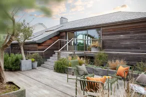 Adults only retreat, minutes from Constantine Bay - Image 2
