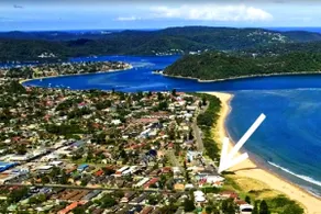 Beachfront on the Esplanade at Umina Beach - Image 4