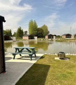 Child and Pet Friendly Fishing Cabins on lake side - Image 2