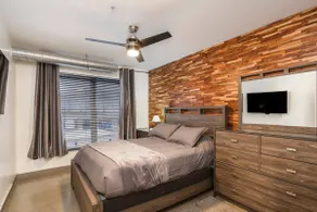 Modern & Luxurious 1 Bedroom in the Heart of Short North - Image 2
