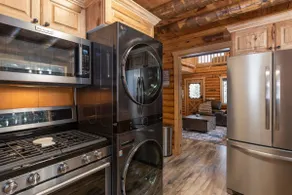 330 E Trail Road Cabin Secluded Mountain Getaway - Image 4