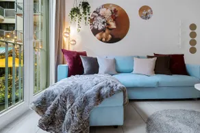 Boutique Stay | King Size Bed | AC | Free Parking - Image 5