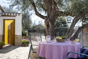 Landhaus 'Cortijo Salva' mit Bergblick, privatem Garten und WLAN - Image 2