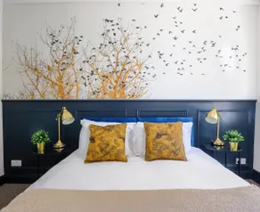 5 bed central home- beautiful mode… - 20602 - Image 3