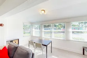 2BR snowbird friendly home with enclosed yard - Image 5