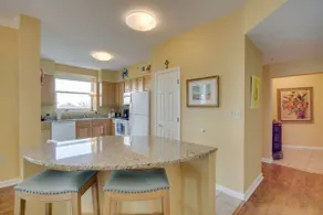 Gulfport Condo with Views: Walk to Beach - Image 5