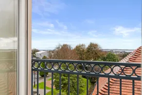 Bryn Y Mor - Tenby Apartment Sea Views - Image 2