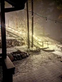 Relax & Recharge in Cozy Pinetop 2BR Retreat - Image 5