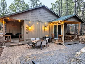 Relax & Recharge in Cozy Pinetop 2BR Retreat - Image 3