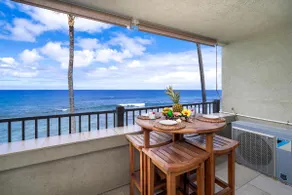 Banyan Tree 301: Oceanfront 2/2 Remodeled with AC - Image 3
