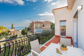 Appartement 'Antonia House' avec vue sur la mer, Wi-Fi et climatisation - Image 2