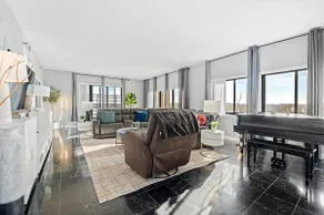 Luxury Massive Penthouse in Watertown 8123 - Image 3